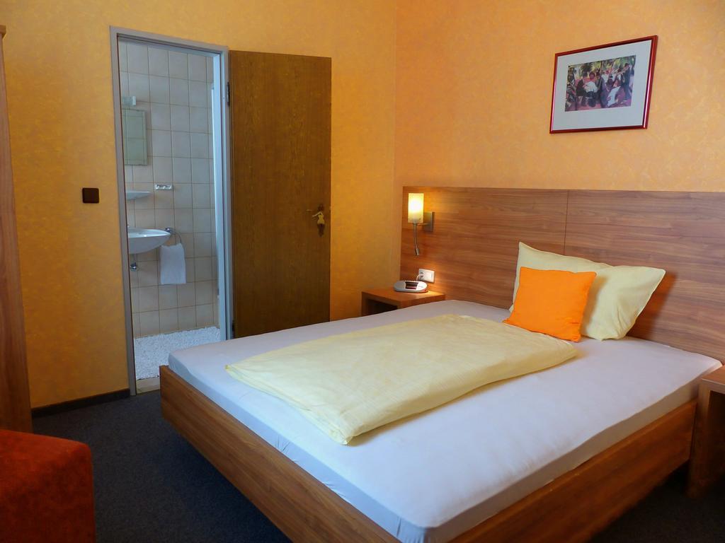 Hotel Zur Lindenau Rüdesheim am Rhein Camera foto